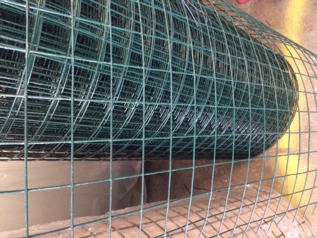 PVC Coated Green Dog Run Fence 900mm x 25m PVC Coated Green Dog Run Fence 900mm x 25m